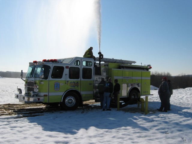 E124 Deck Gun Flowing